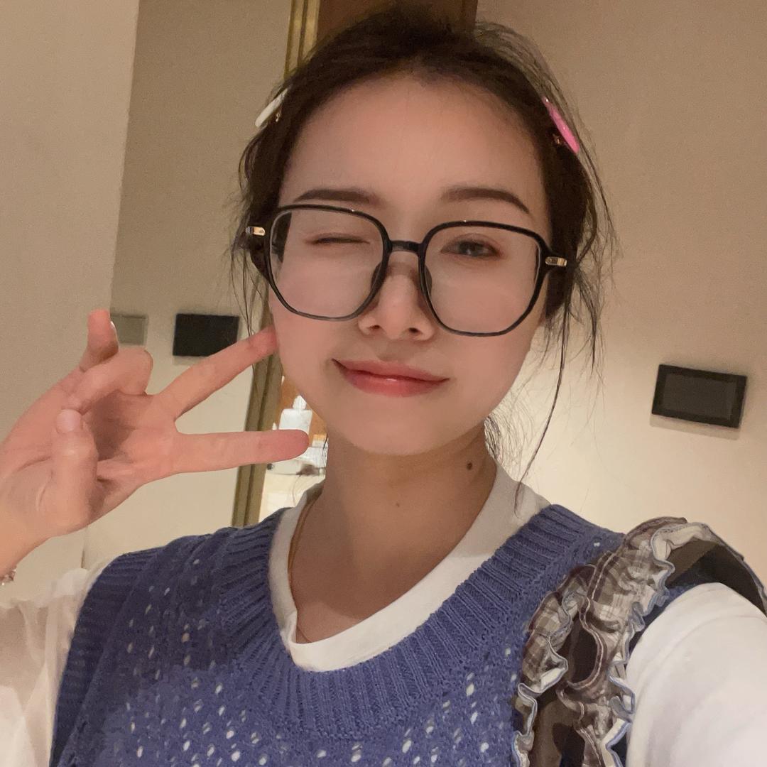 ᪗ 蒲绒绒 ଓ
