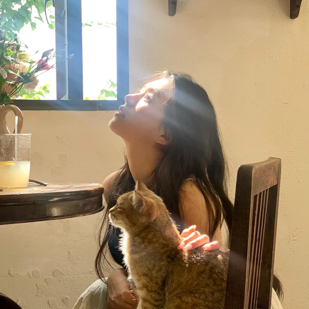 牙牙-