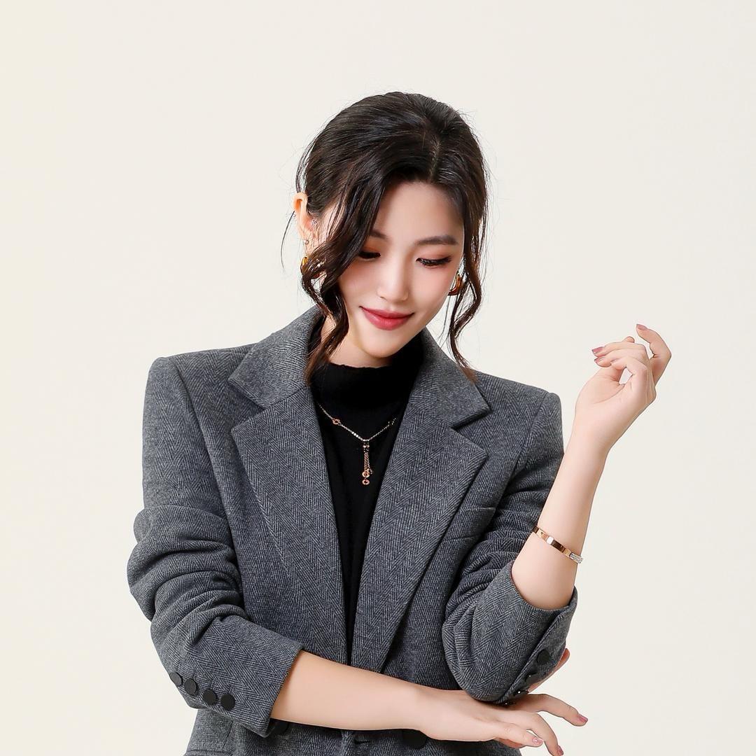 慢慢懂轻奢职业女装