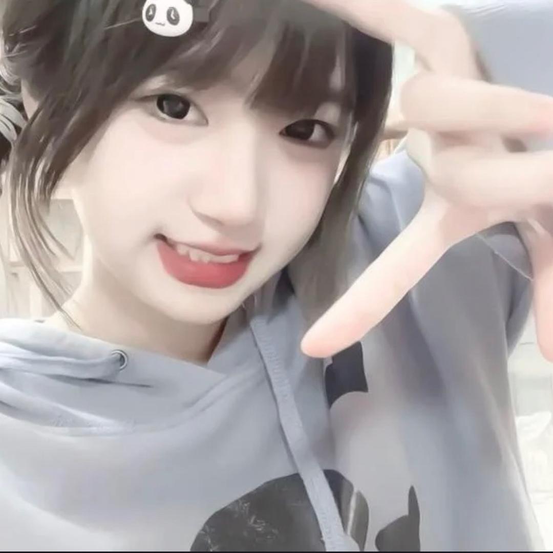 重生白富美林夭夭头像