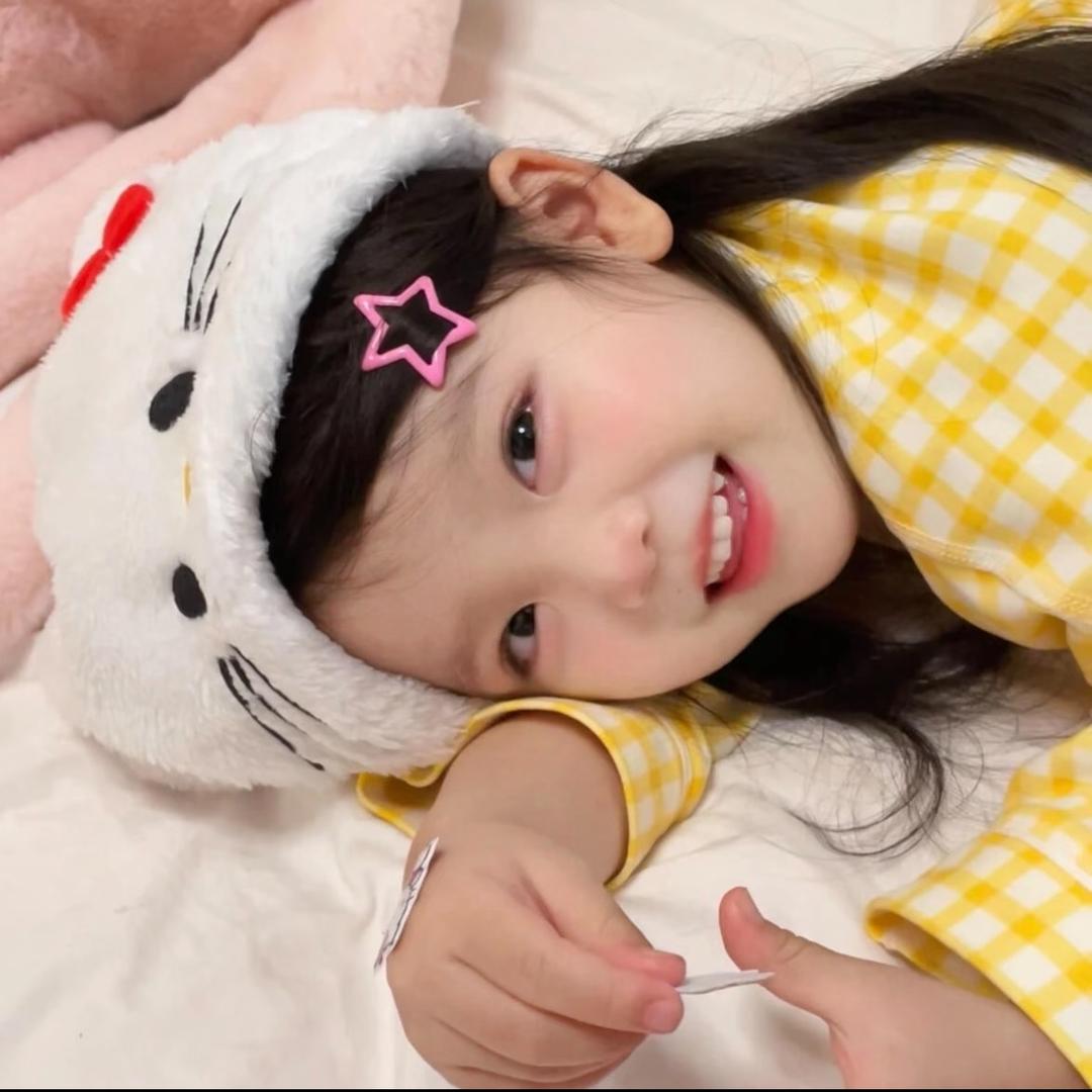 小乖.