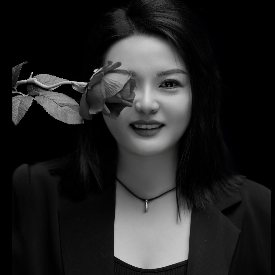 台前美遇妆颜美分校校长-瑶