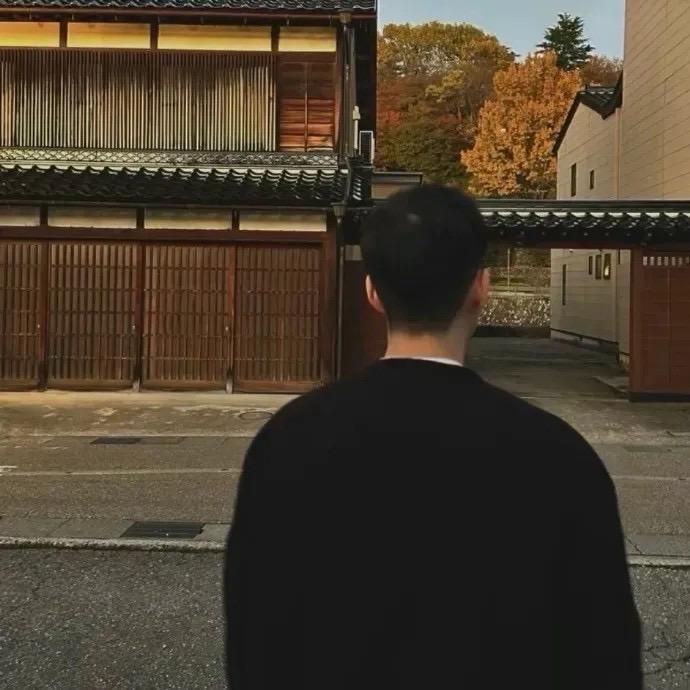 01✨