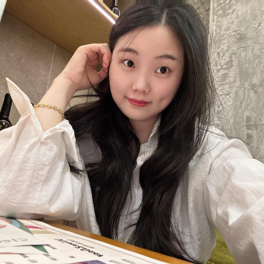 艾美家龙湖B馆-小易