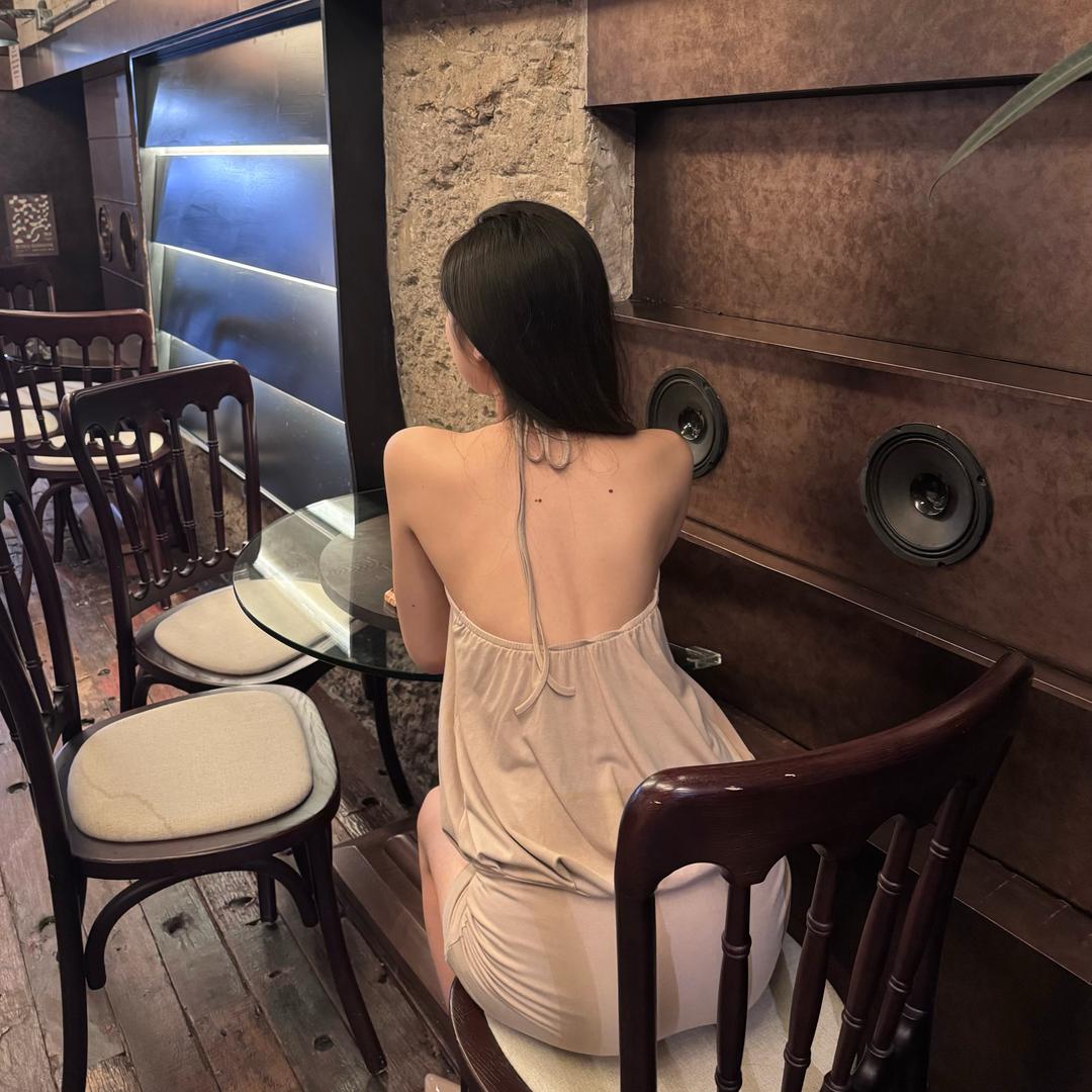 嘉佳.