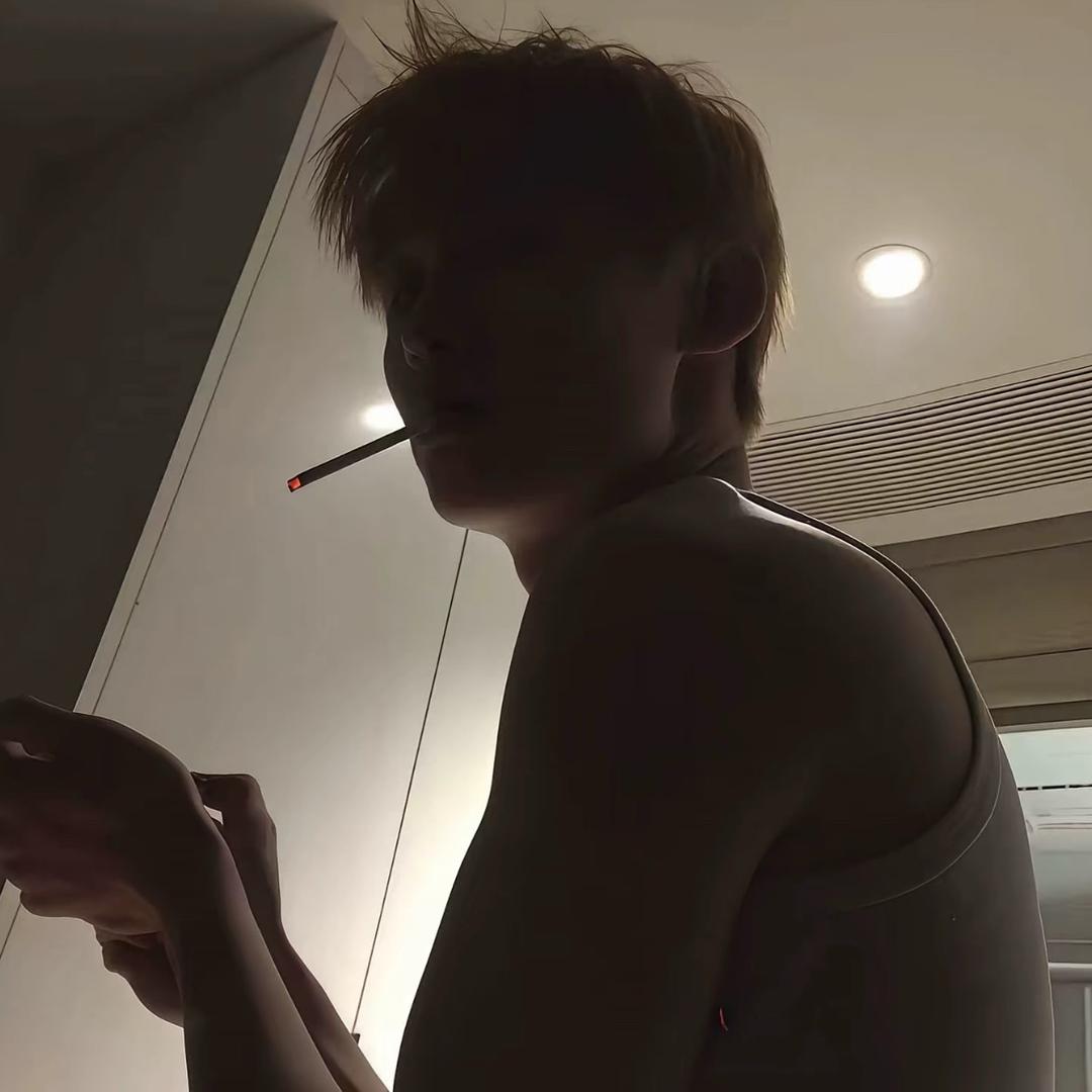 婉拒富婆无数次