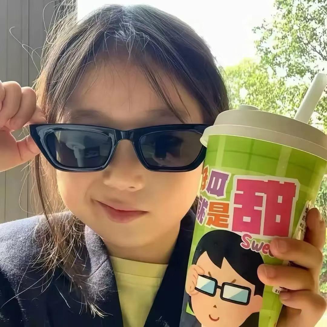 哦 ￴￴ ￴  ￴￴