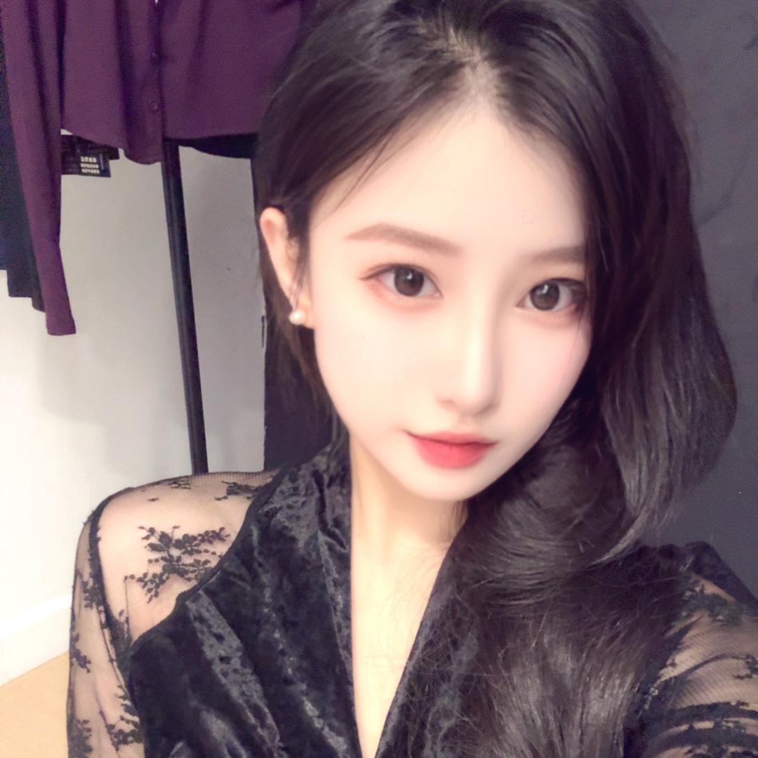 DM女装高定服饰店