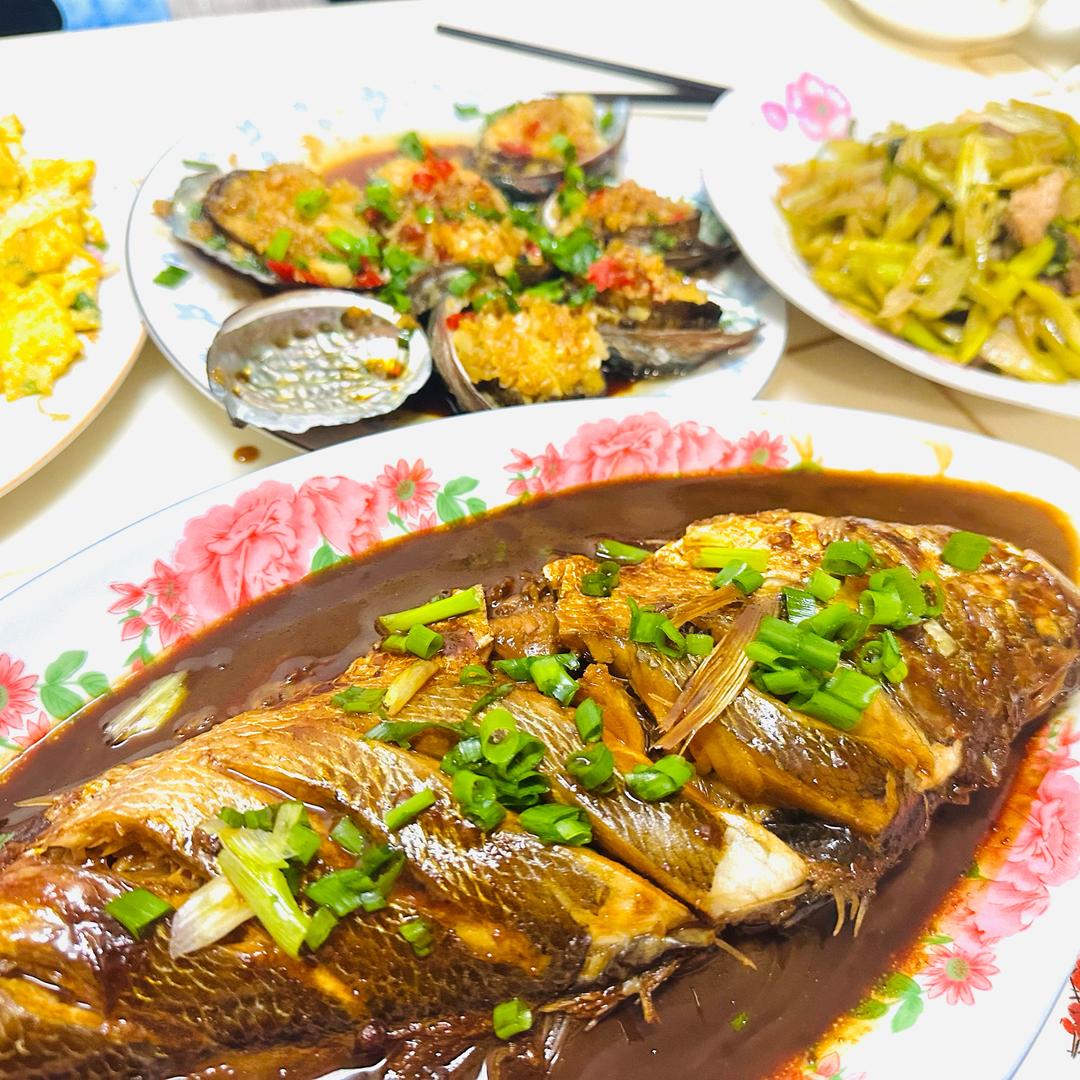 Sunsetღ᭄ꦿ小魏