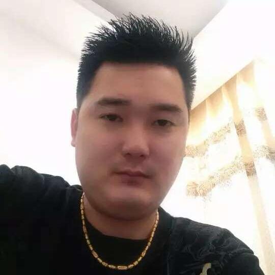 劉 少