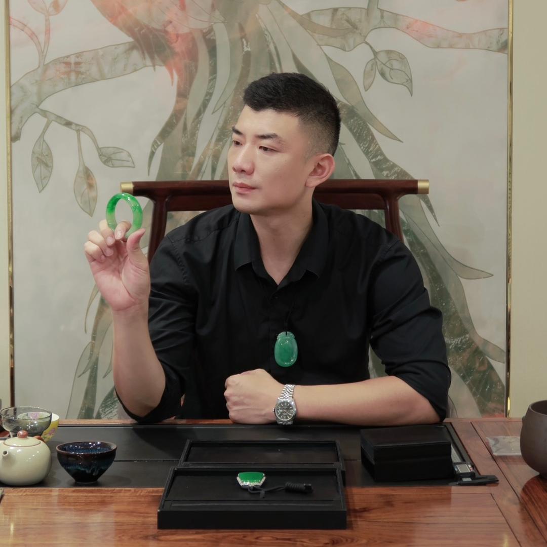 淘翡翠的树先生