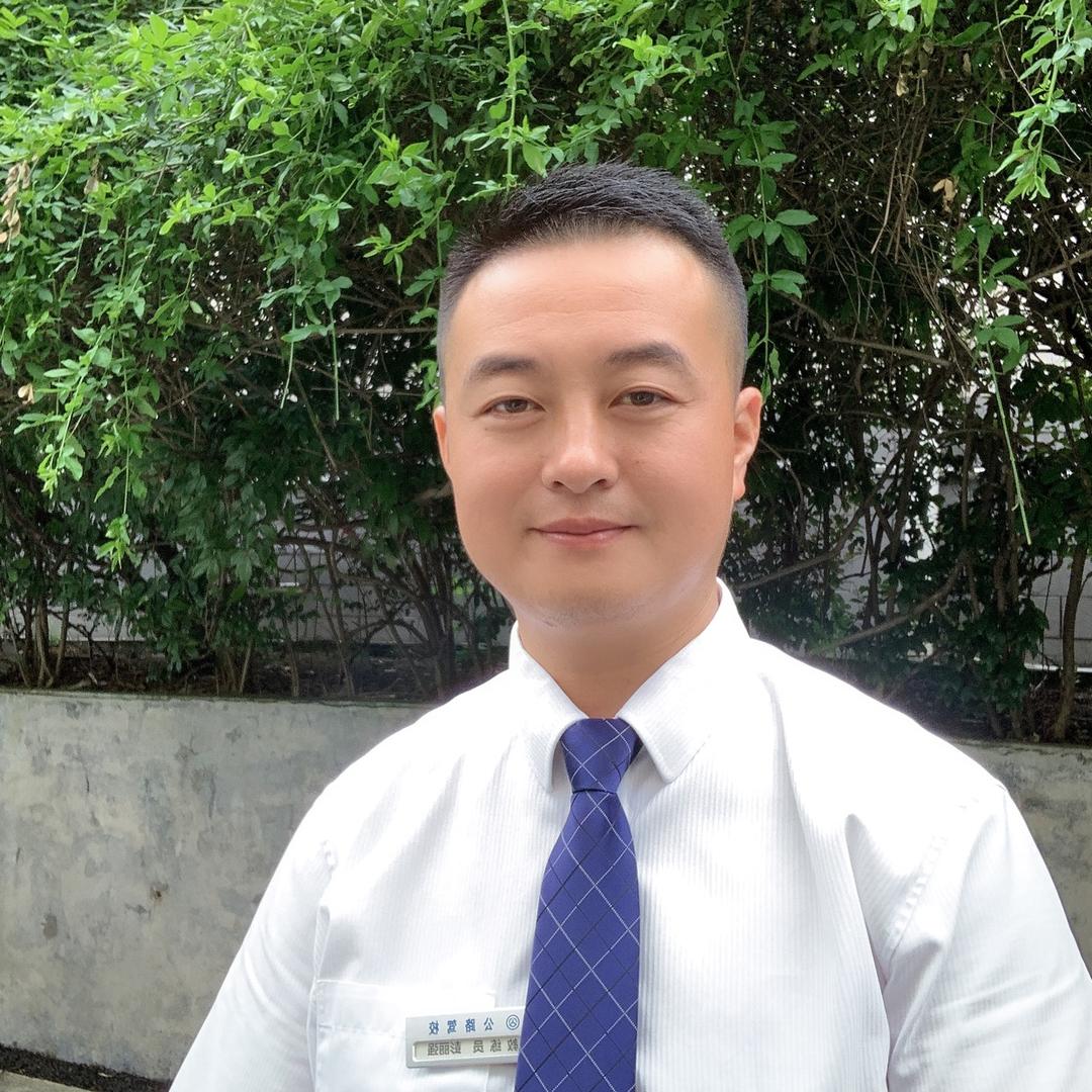 公路驾校彭丽强教练