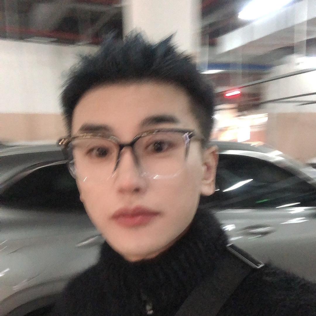 勇敢的小E911
