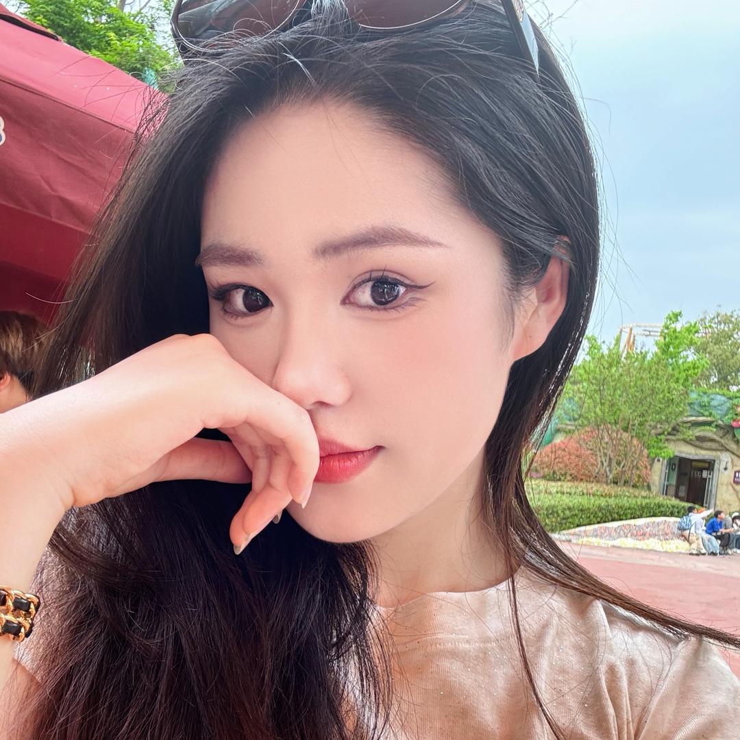 樱里 YING LI