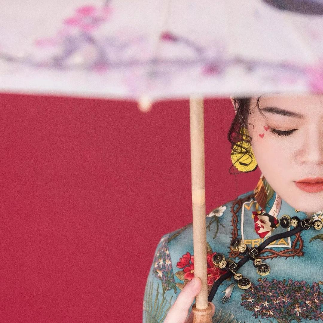 亚亚