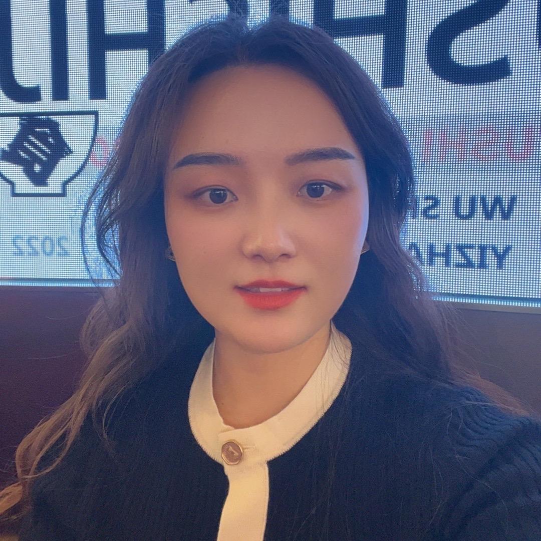 娜娜聊演出