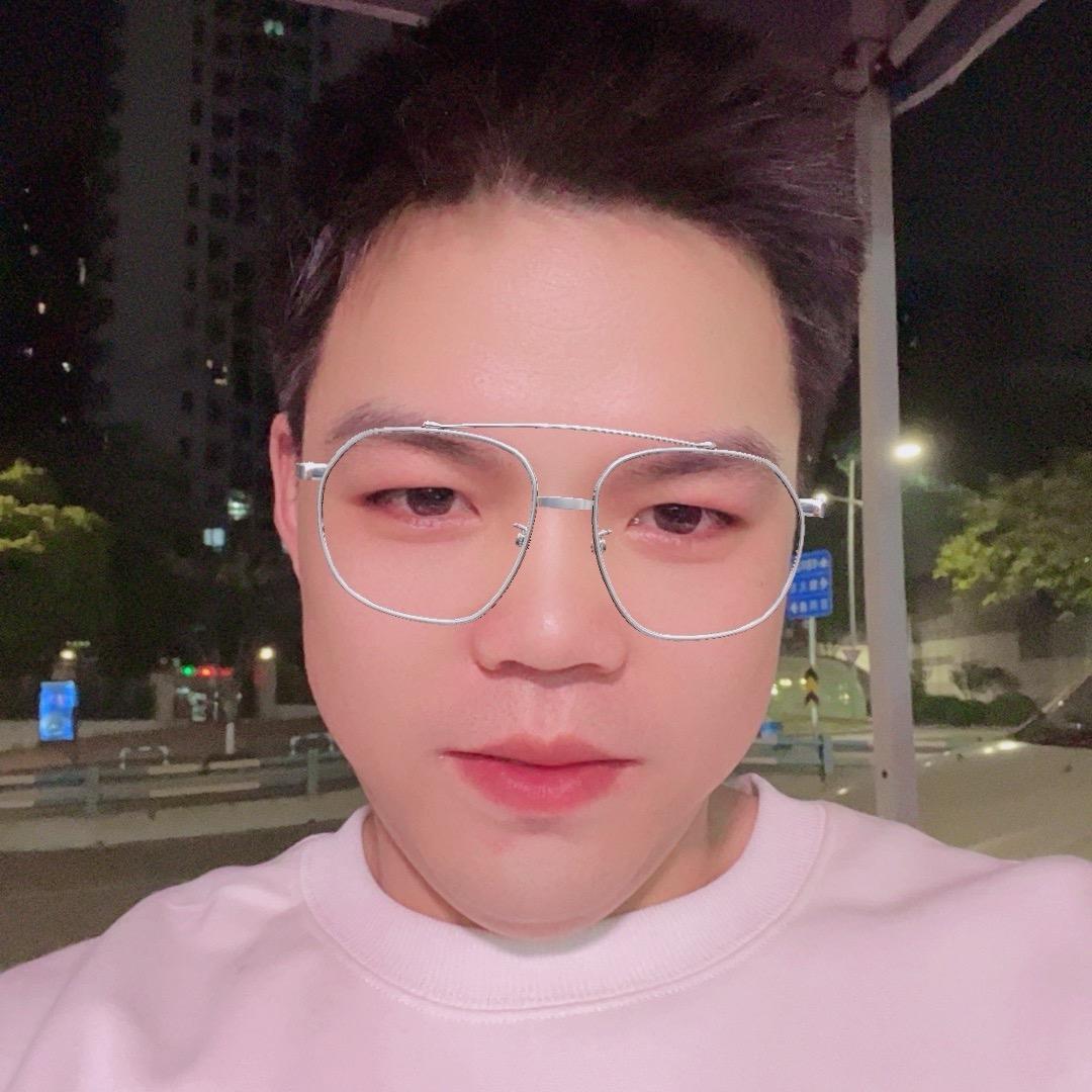 路边的烤鱼.田螺