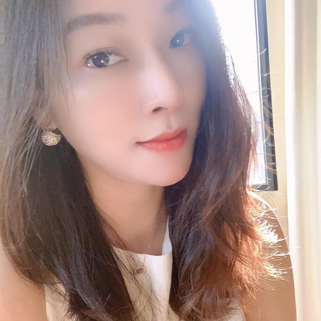 贺家小姐姐