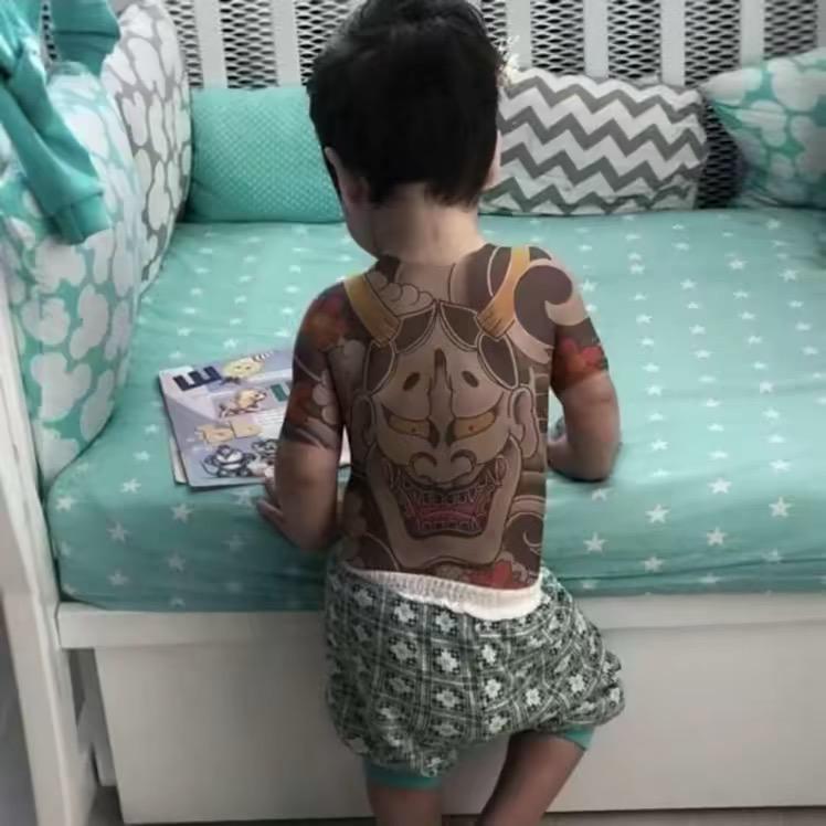 ￴￴￴ ￴￴ ￴￴