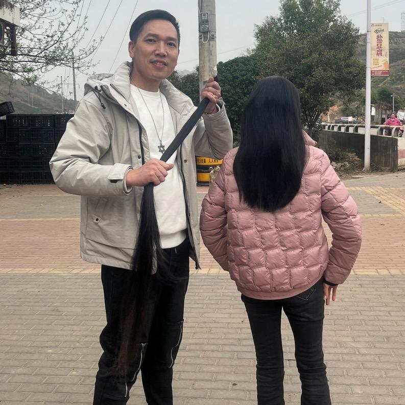 邵阳军哥收长头发