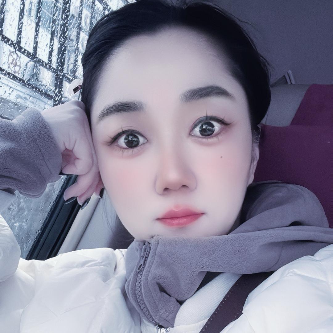 傲娇的小笼包
