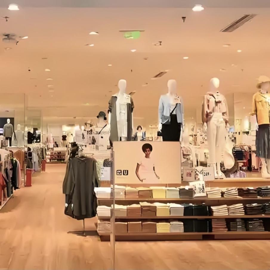 优衣家的服装 i