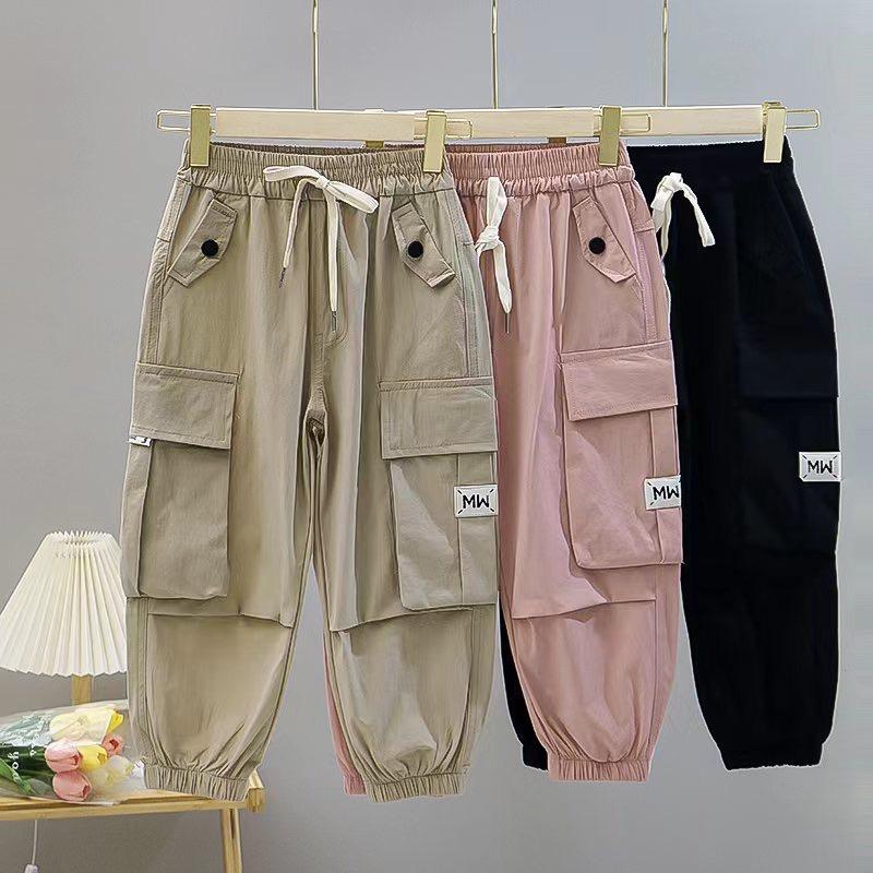 鑿繇朙服饰