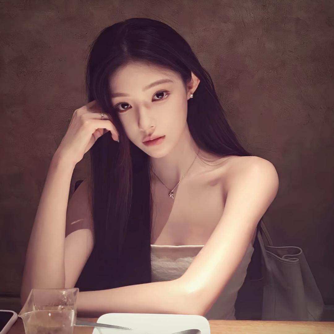 YU钰.