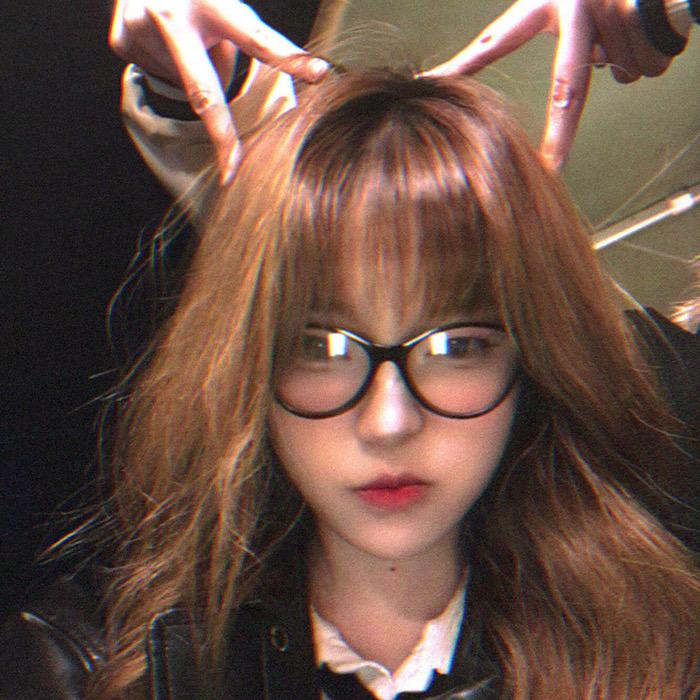 星戴璐𝓘𝓻𝓲𝓼🌟