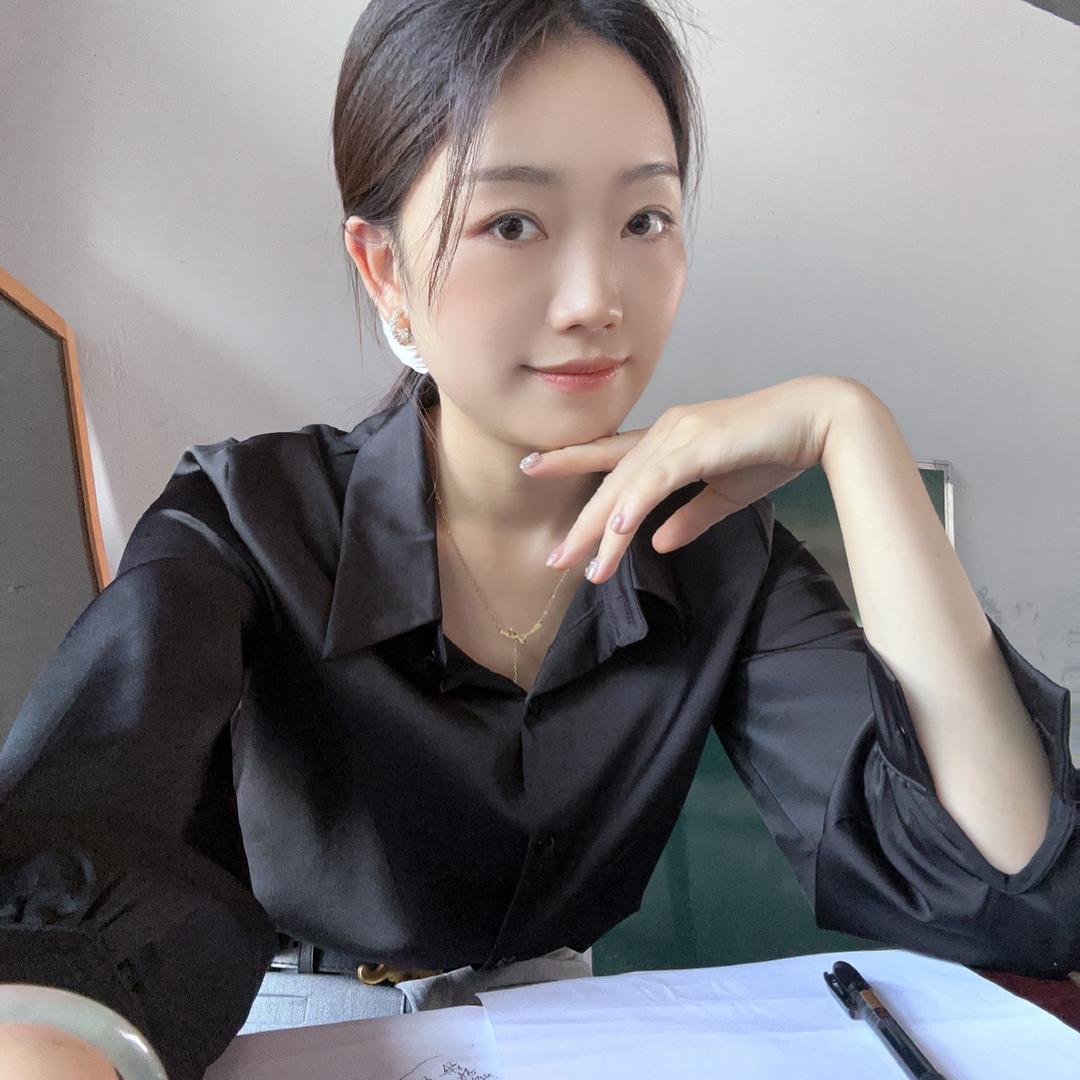 鹅鹅鹅（诚惠车行后台助理）