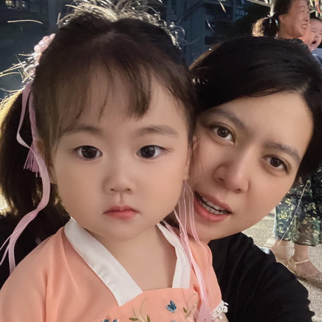请叫我刘妹妹