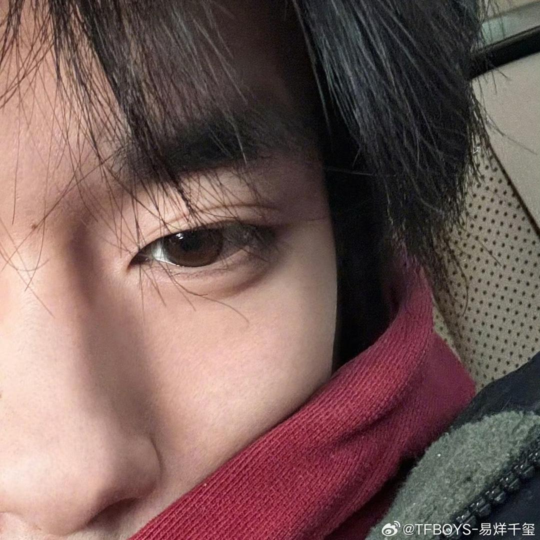 jacksonyee（礐嶨有🎫版）
