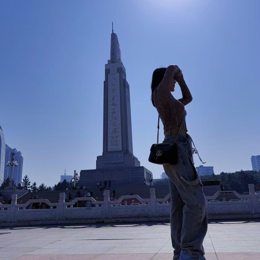 飒飒-