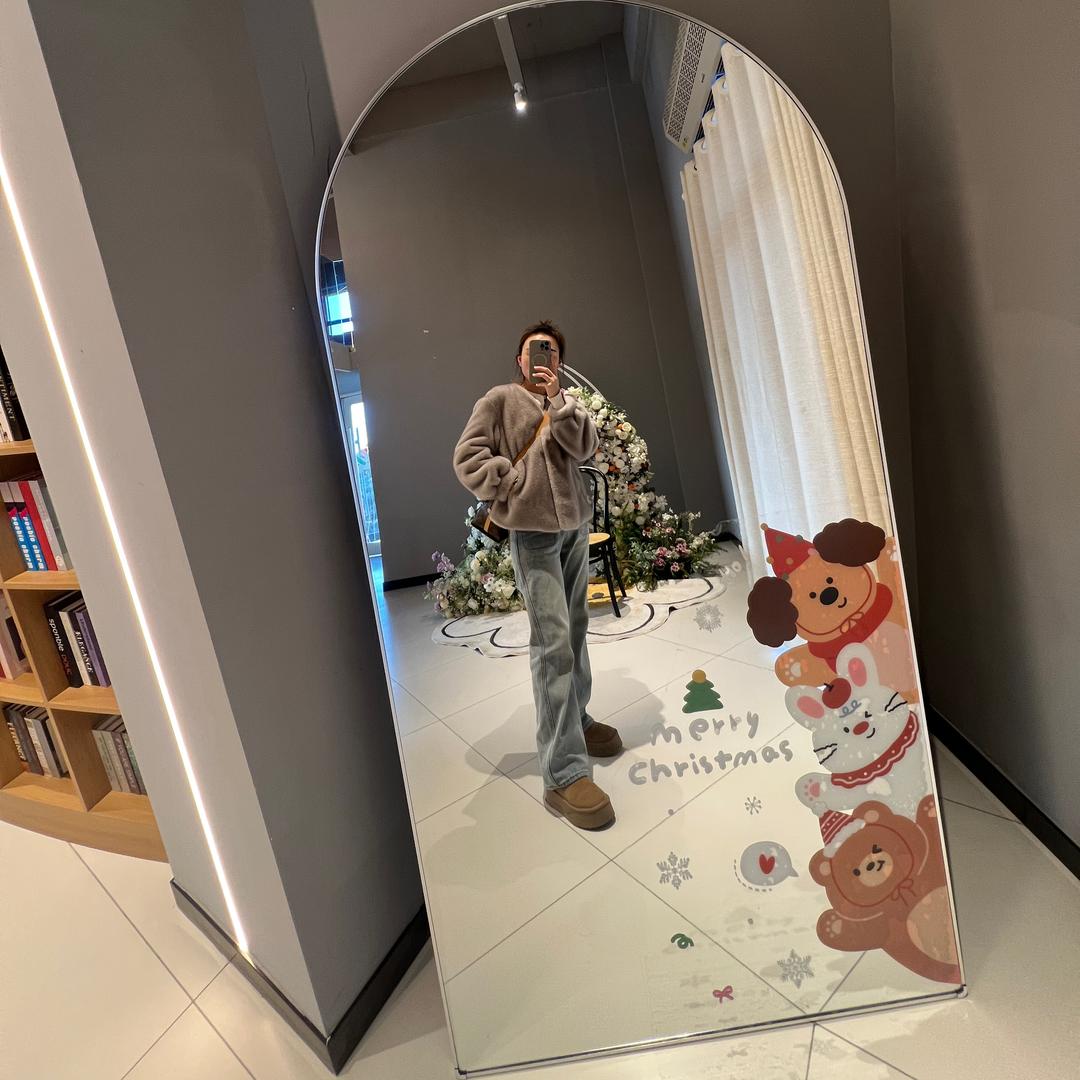 阿迪妹__😶‍🌫️