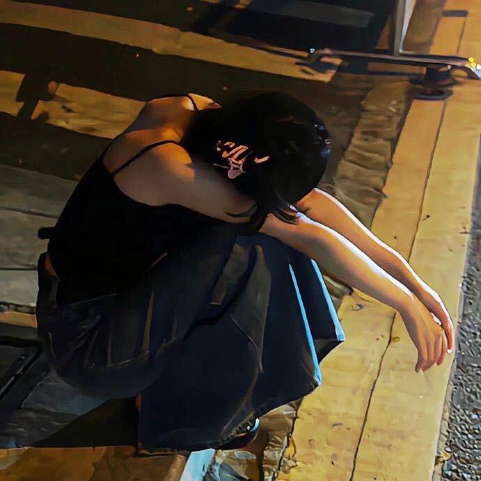 无趣的养乐多あ