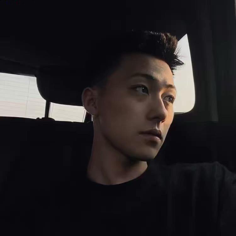 星际酒吧阿乐