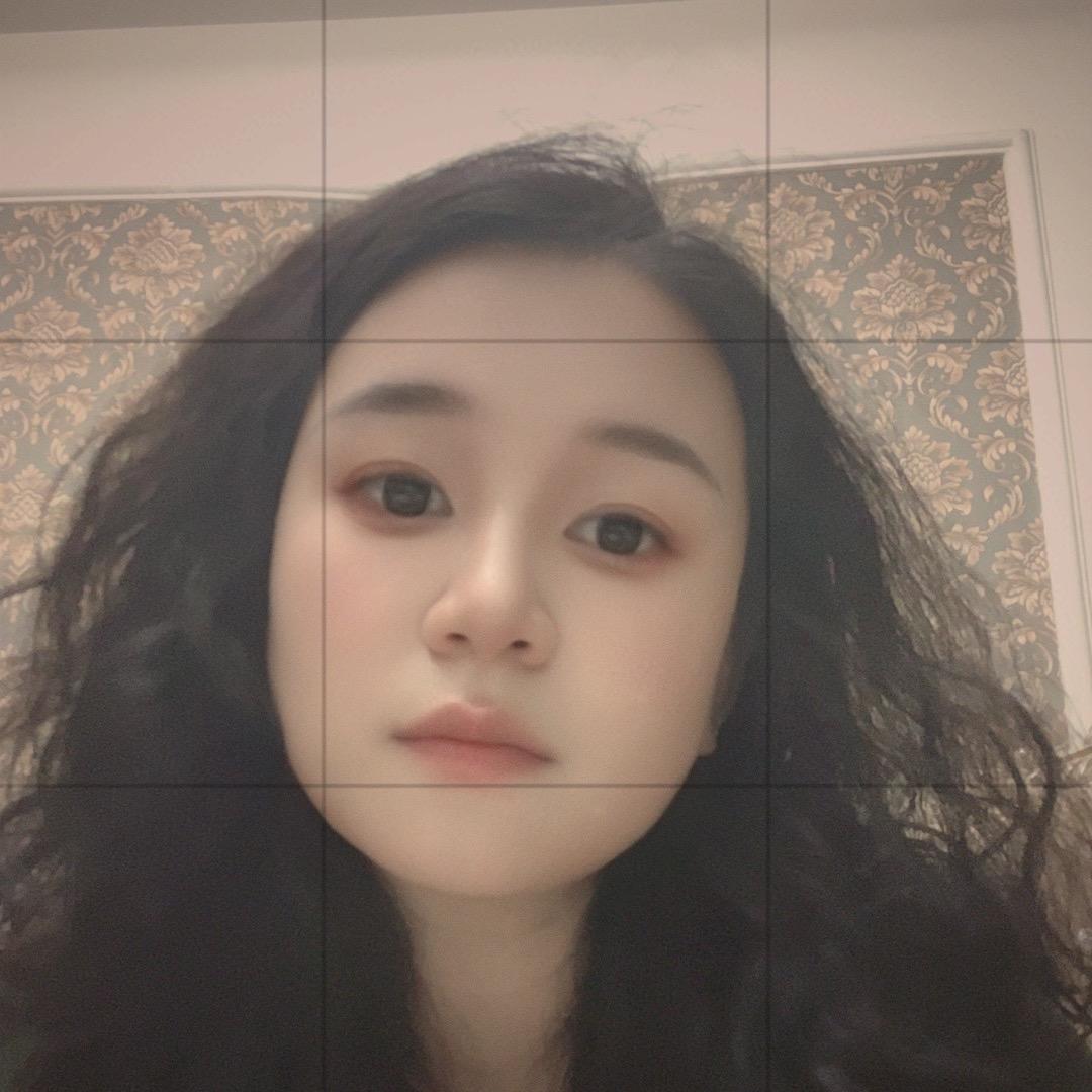七七爱吃折耳根