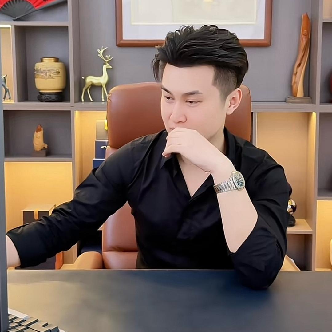 杰少（SOSOLEE）努力的生活