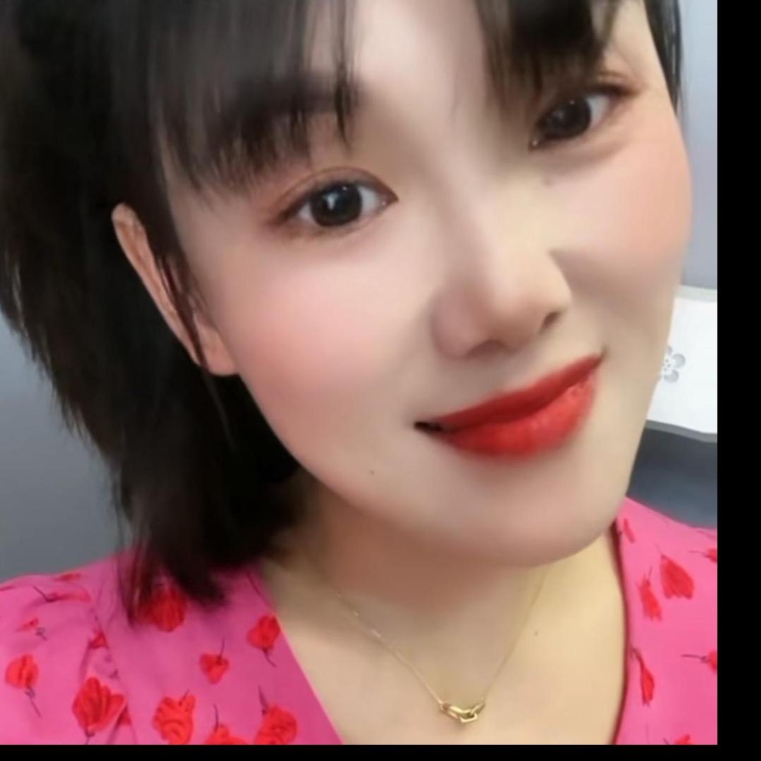 奥丽雅、迈上灯饰