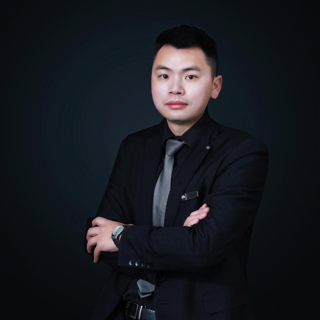 南昌隆星行奔驰专修邓世伟
