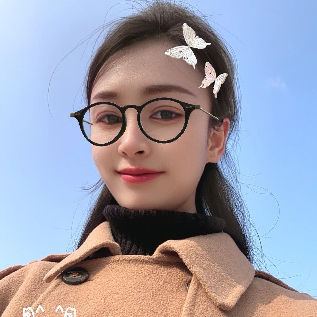 建别墅🏡的辣妹子