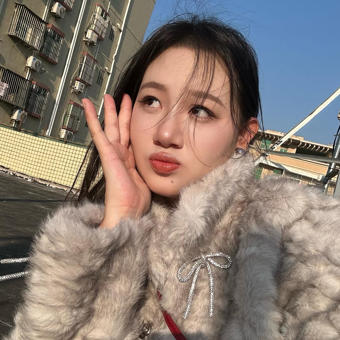 霞霞子（哺乳期）