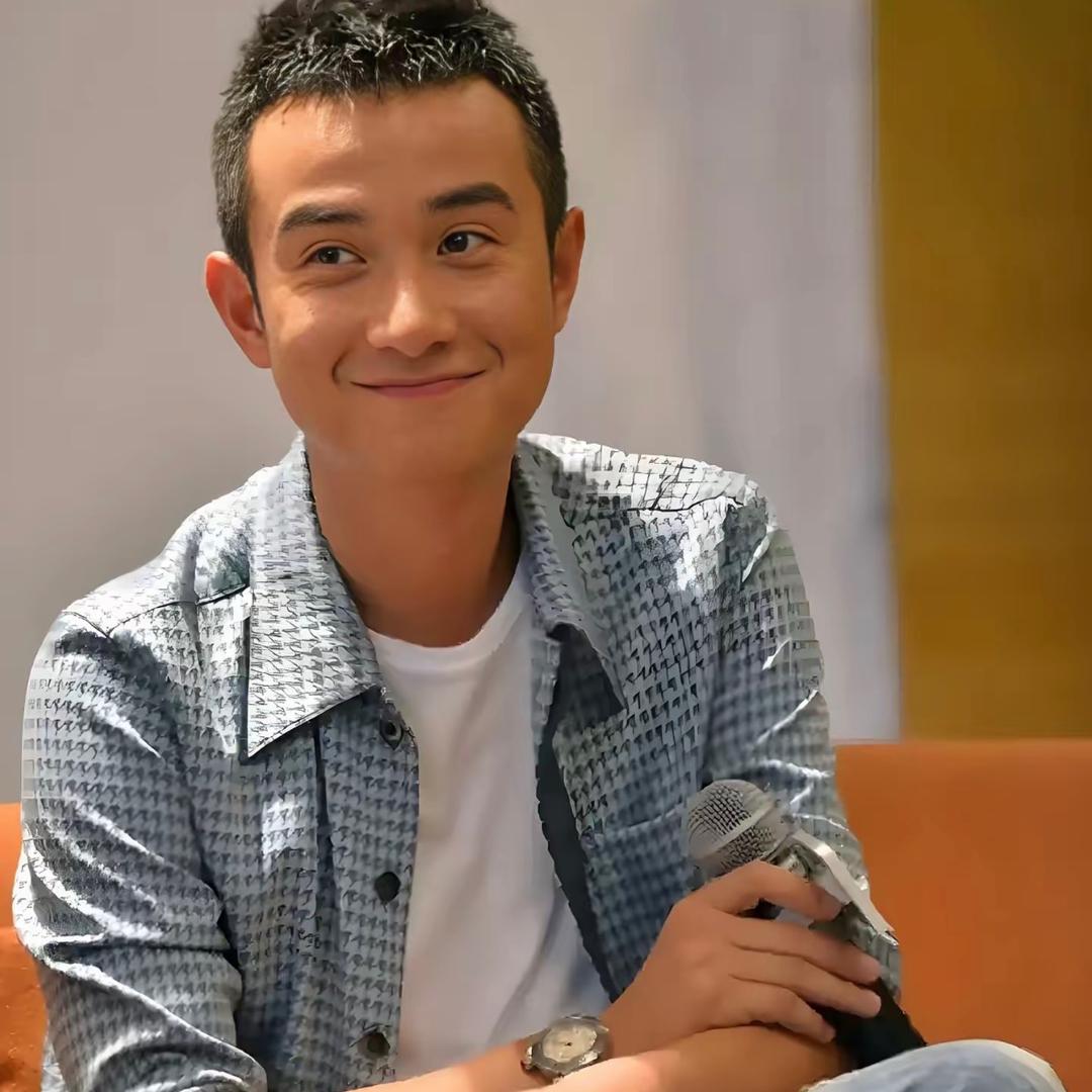 老郑（探鹏城）