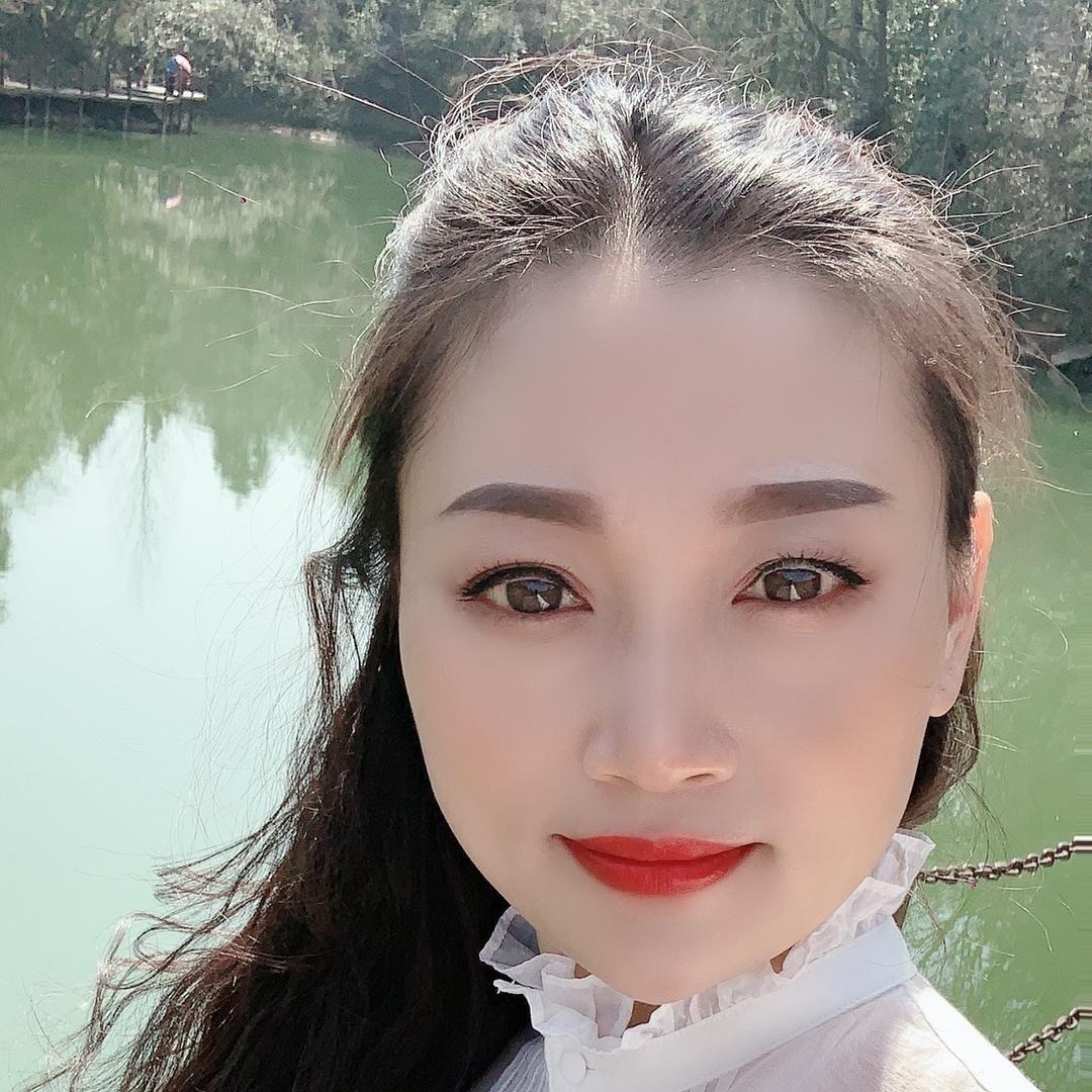 FLP皮肤管理中心(时代金街店)专用号