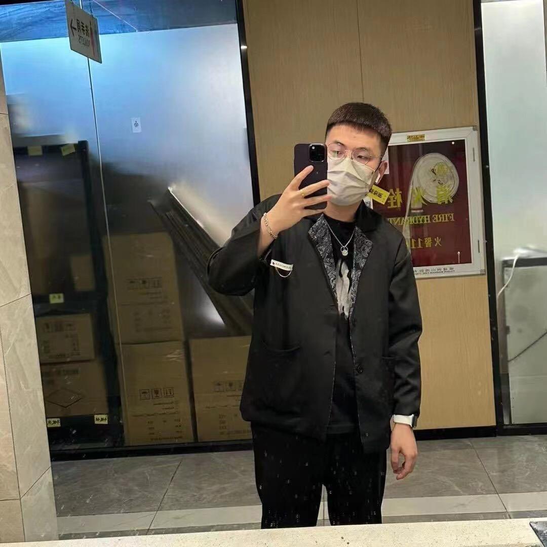 小宇数码店