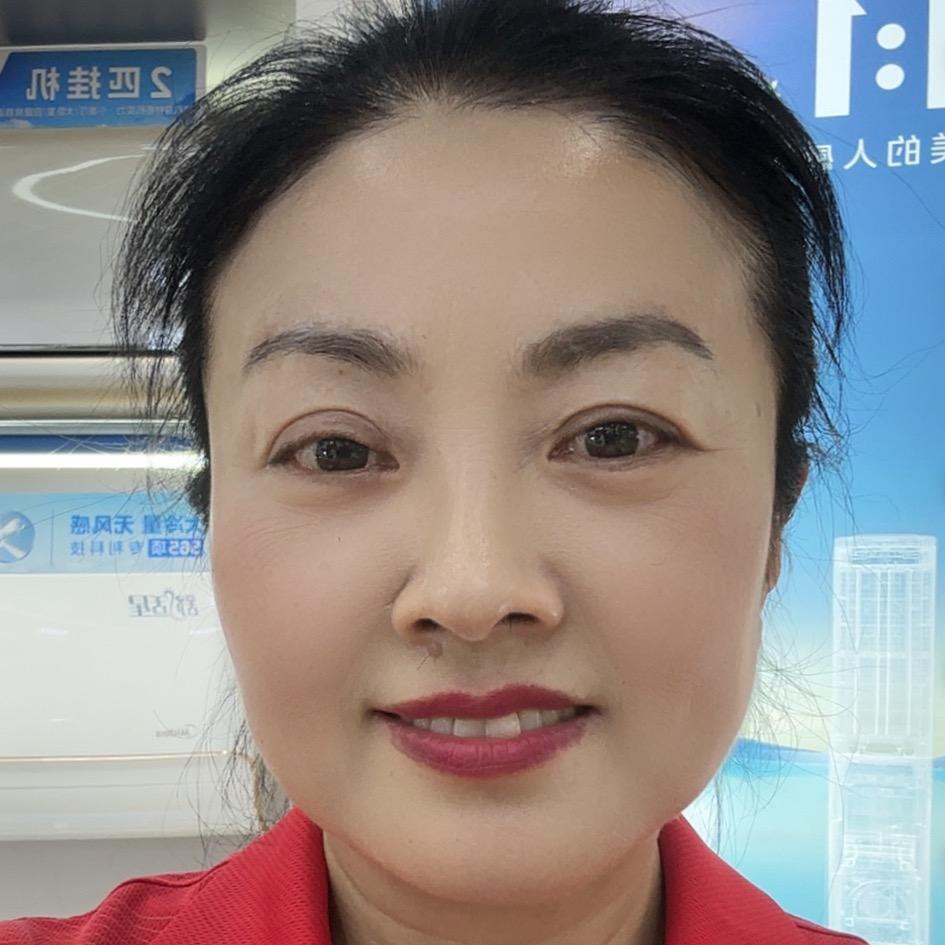 侯萍