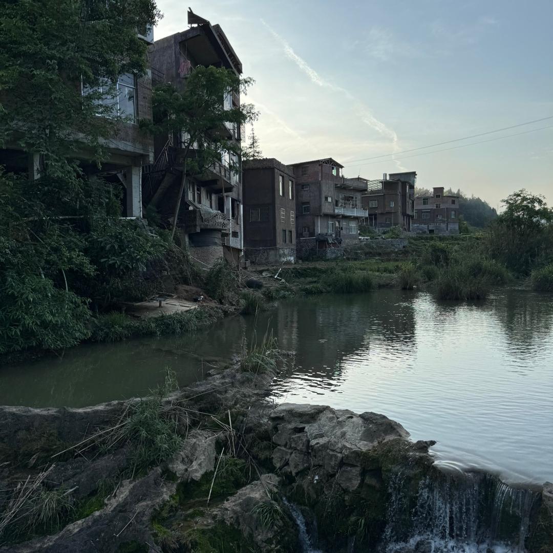 甜甜在路上
