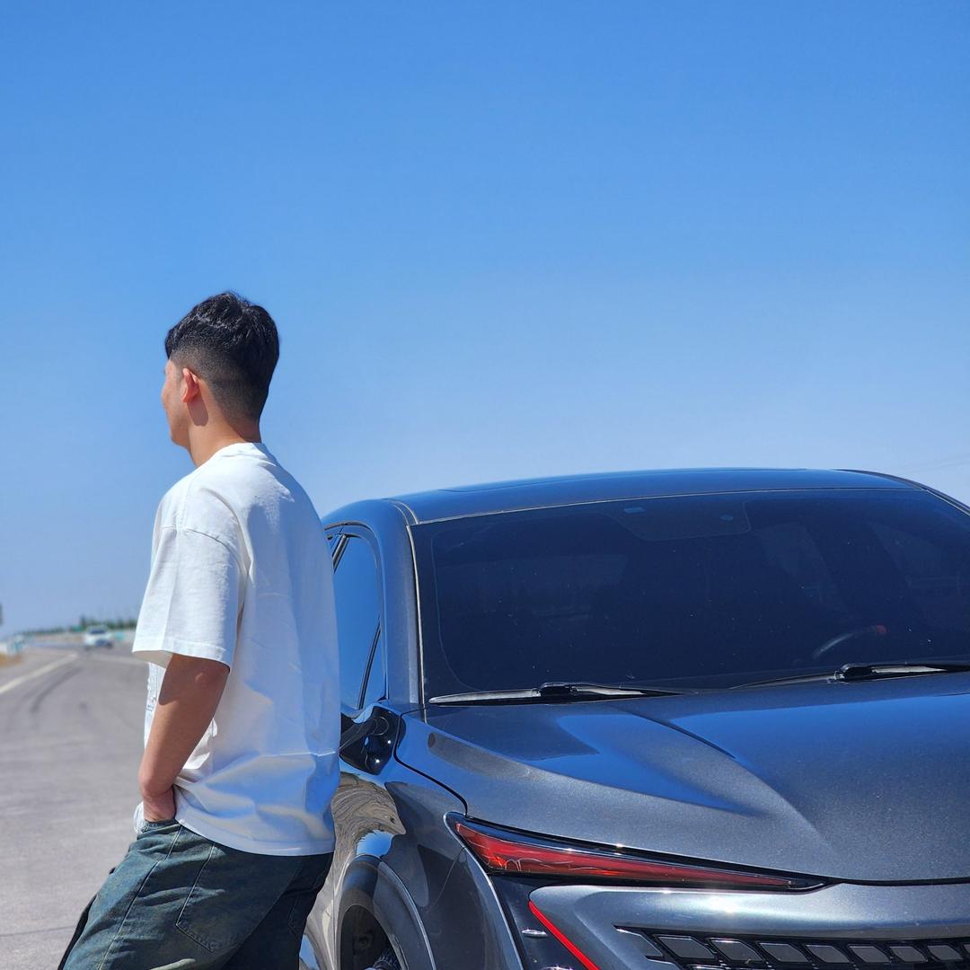 驰中莲