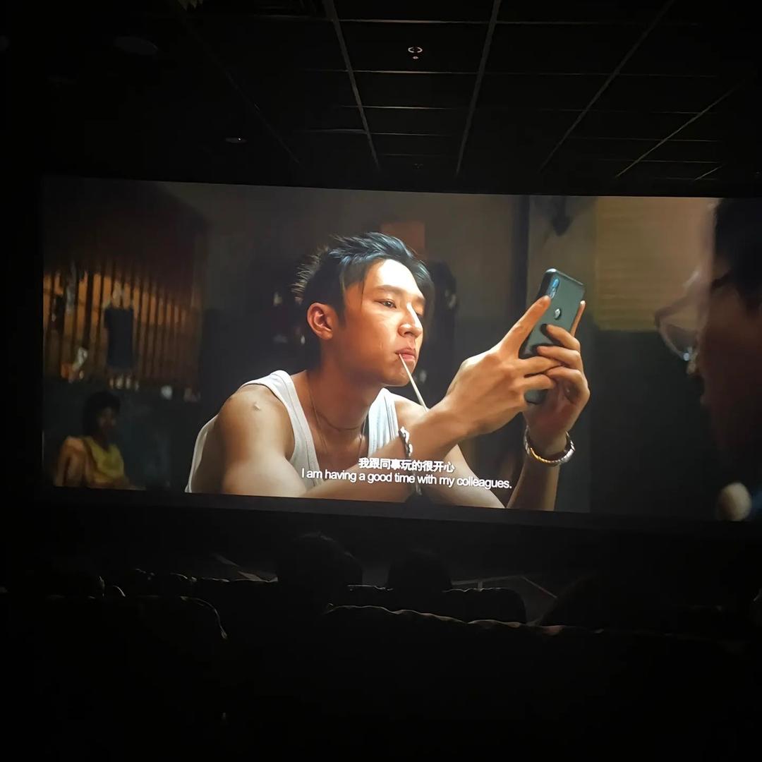 草东（跳窗要看脚）