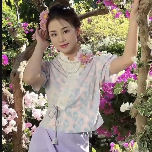 裕盈盈